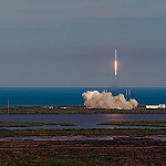 Falcon 9 / CRS-8 Launch: Falcon 9 Liftoff