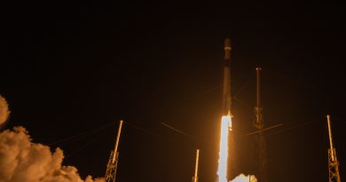 Falcon 9 launches Merah Putih on August 7, 2018.  Photo credit: Mary Ellen Jelen / We Report Space