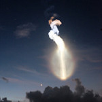 Jared: Atlas V / MUOS-4: MUOS-4 high altitude plume