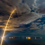 Atlas V / OA-6 Launch (Michael Seeley): Long exposure streak of the OA6 AtlasV launch
