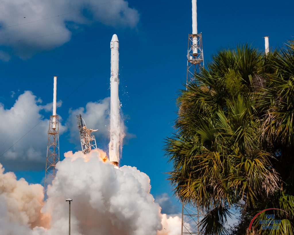 Liftoff of SpaceX CRS-7