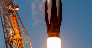 Falcon 9 launches CRS-16 to the ISS.