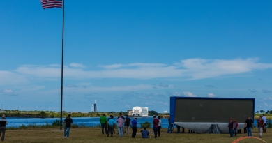 Workers from Jacobs watch the Core Stage Pathfinder arrive at KSC. Photo credit: Bill Jelen / We Report Space