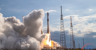 SpaceX's Falcon 9 rocket takes flight with the Nilesat 301 satellite.  Photo credit: Michael Seeley / We Report Space