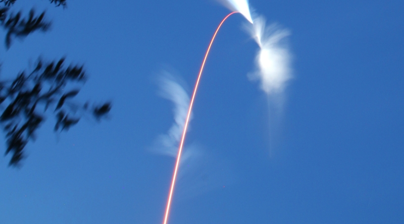 SpaceX's Falcon 9 rocket streaks across Florida's skies during blue hour on Thursday, July 14, 2022.  Photo credit: Michael Howard / We Report Space