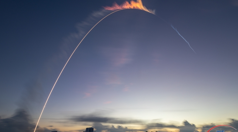 Atlas V decorates the pre-dawn skies over Florida with the SBIRS GEO-6 launch.