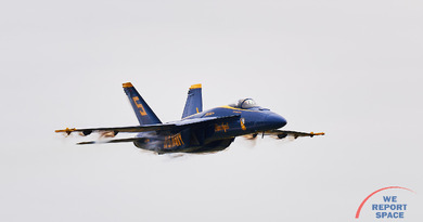 Blue Angel 5 traveling at transonic speeds over the crowds at Seymour Johnson Air Force Base, flying at 700mph and nearing the sound barrier. Photo credit: Jared Haworth / We Report Space